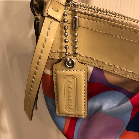 COACH Soho pleated scarf print sateen purse bag - Picture 2 of 8